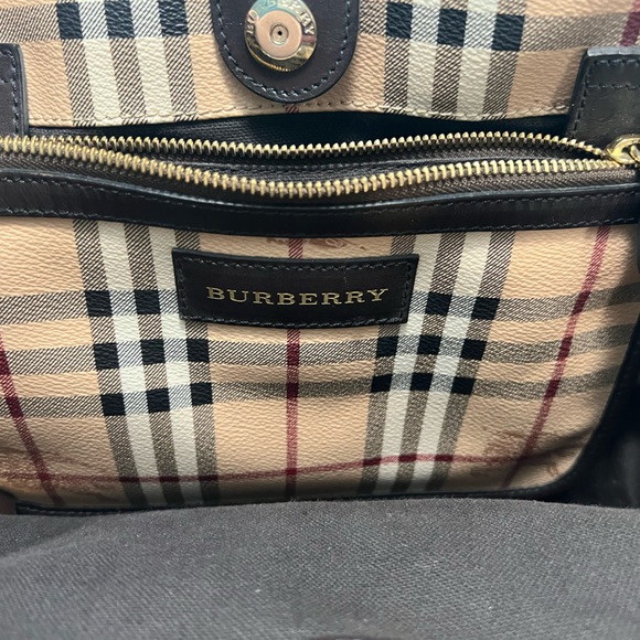 Burberry Haymarket Check Tote Bag - Picture 11 of 17
